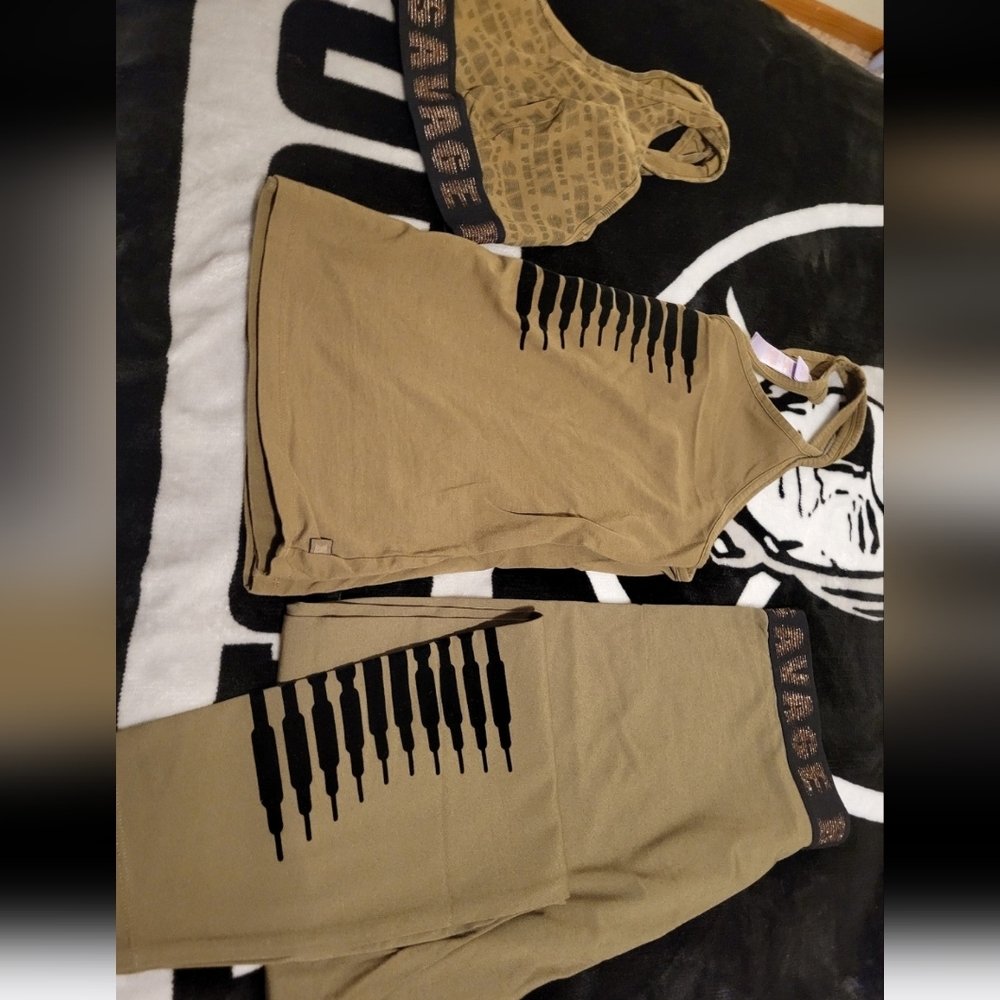 Savage X Fenty outfit.
